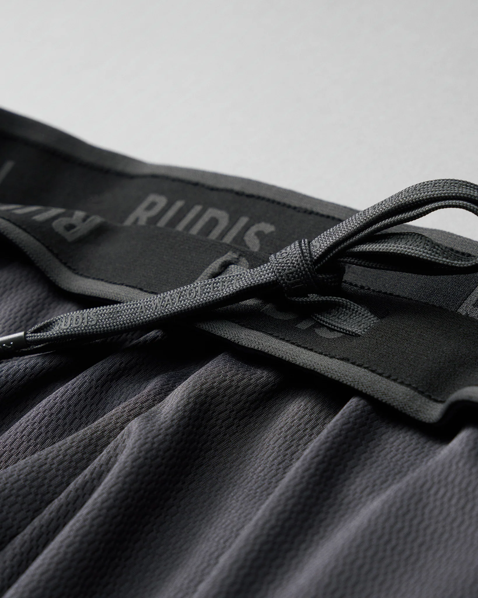 RUDIS 8" 2.0 Mesh Shorts - Carbon - Image 2