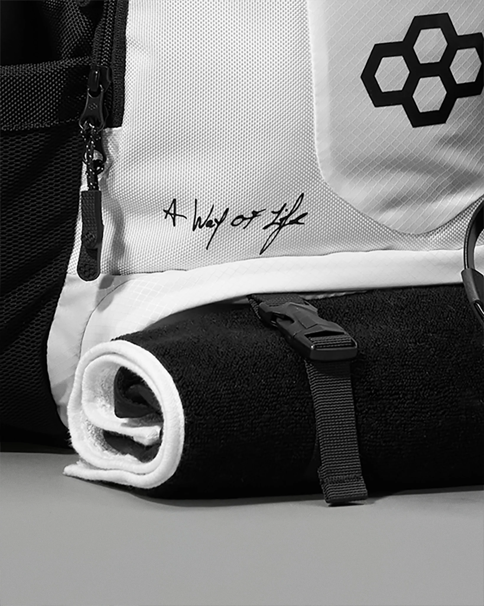 RUDIS Genesis Gearpack III - White - Image 6