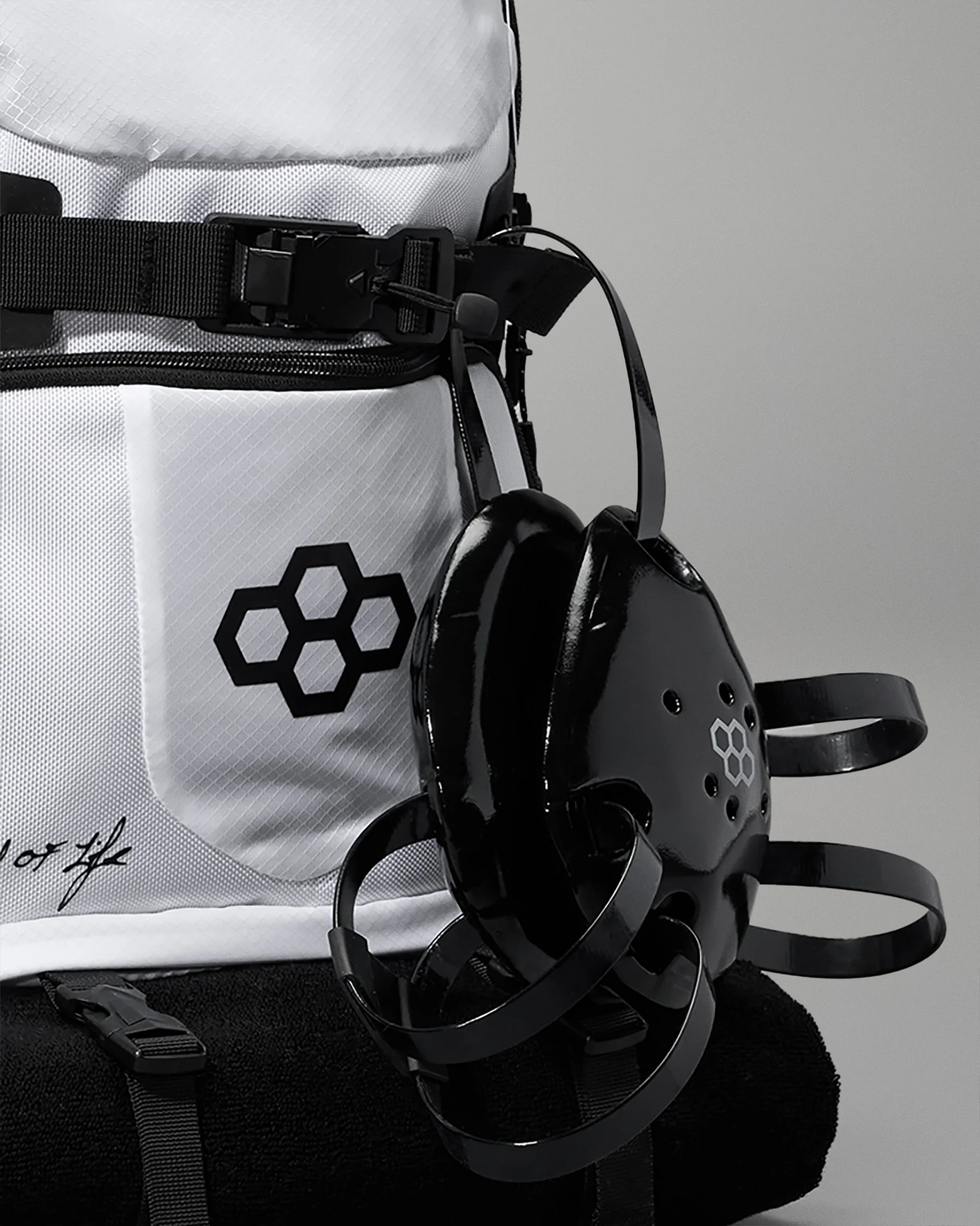 RUDIS Genesis Gearpack III - White - Image 7