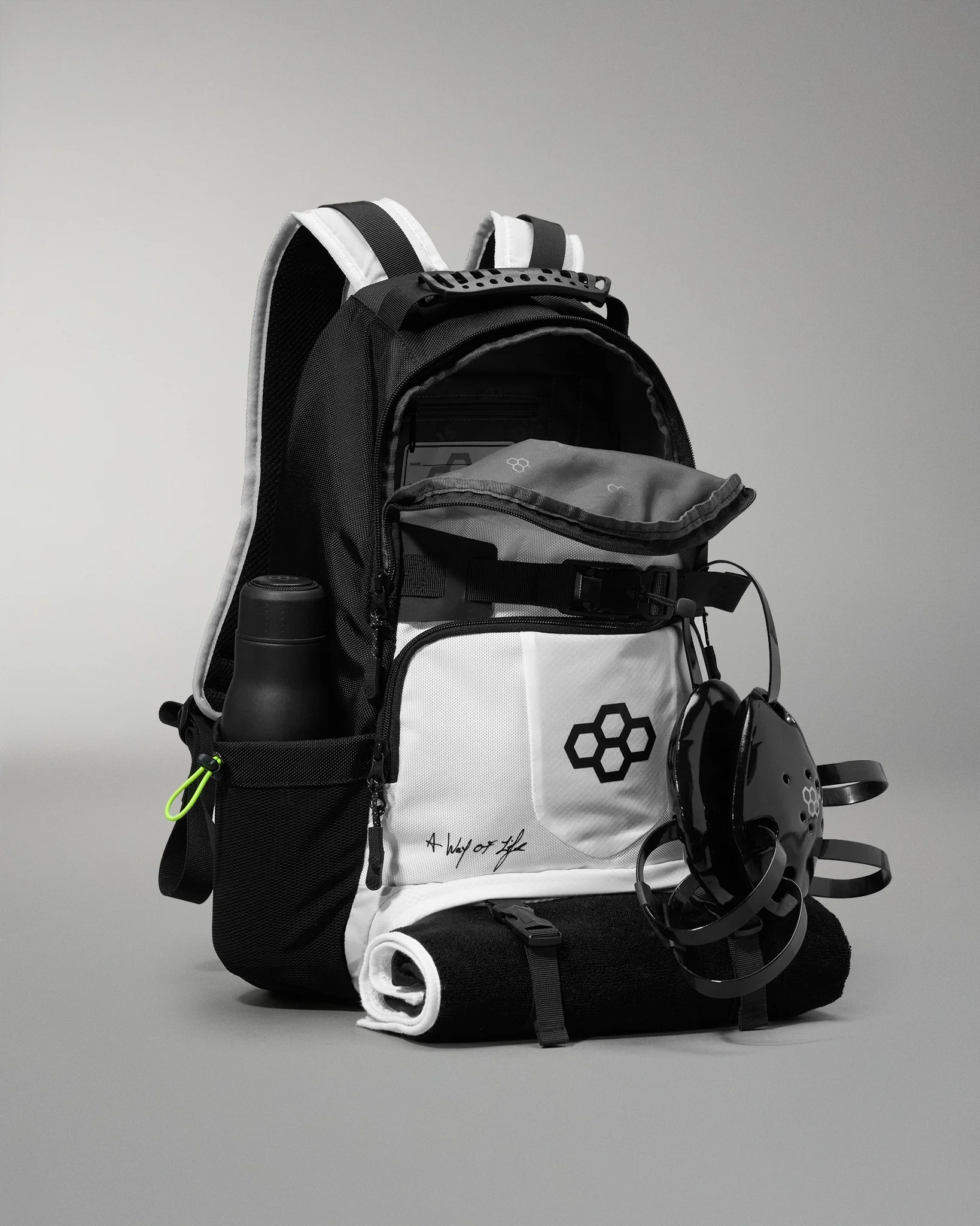 RUDIS Genesis Gearpack III - White - Image 4