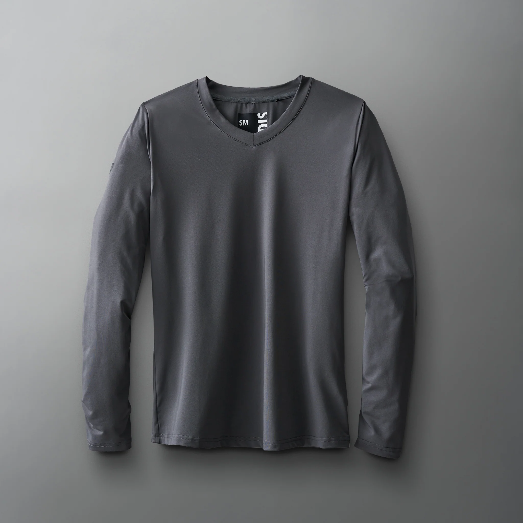 RUDIS Performance Women's V-Neck Long Sleeve - Carbon - Image 2