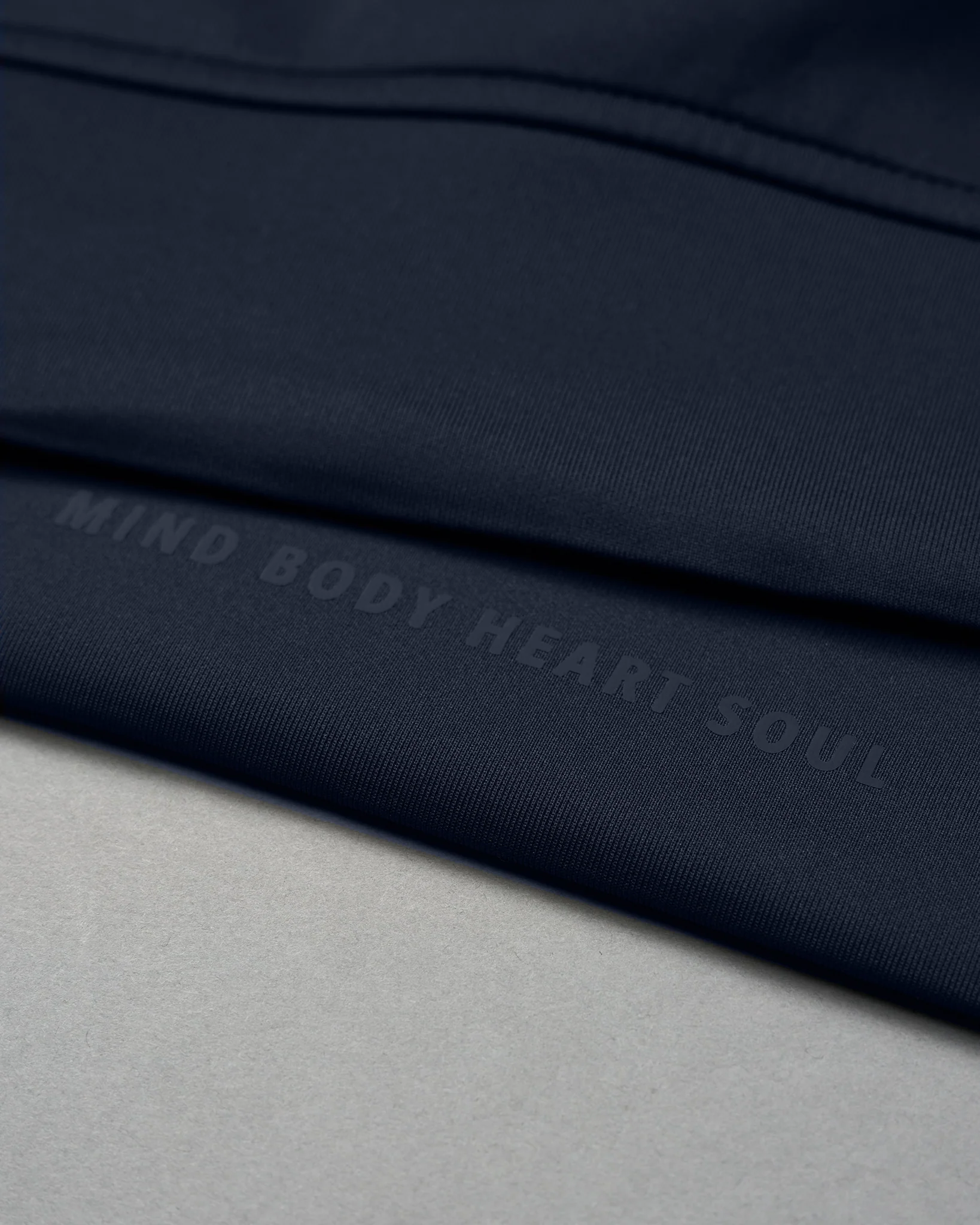 USA COOL-FEEL Crewneck - Image 2